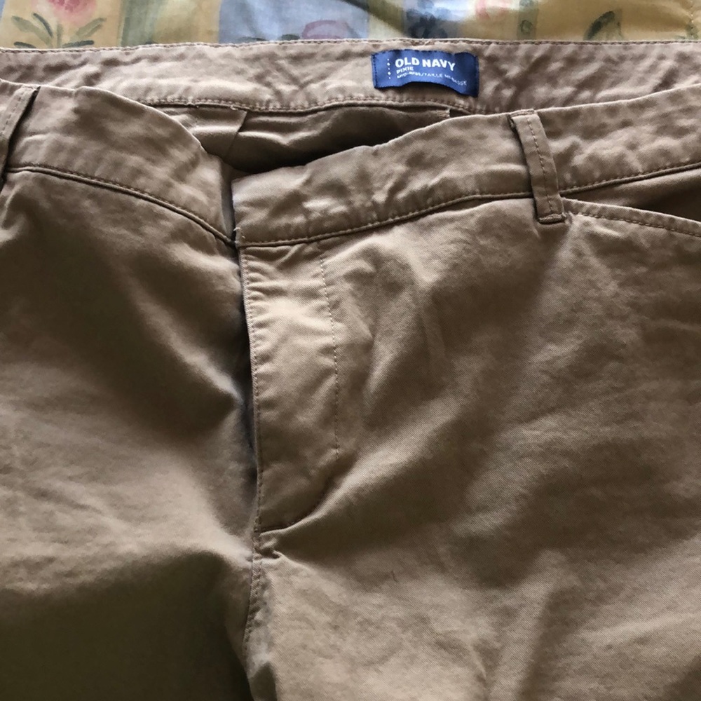 Old Navy Pixie Mid rise pants